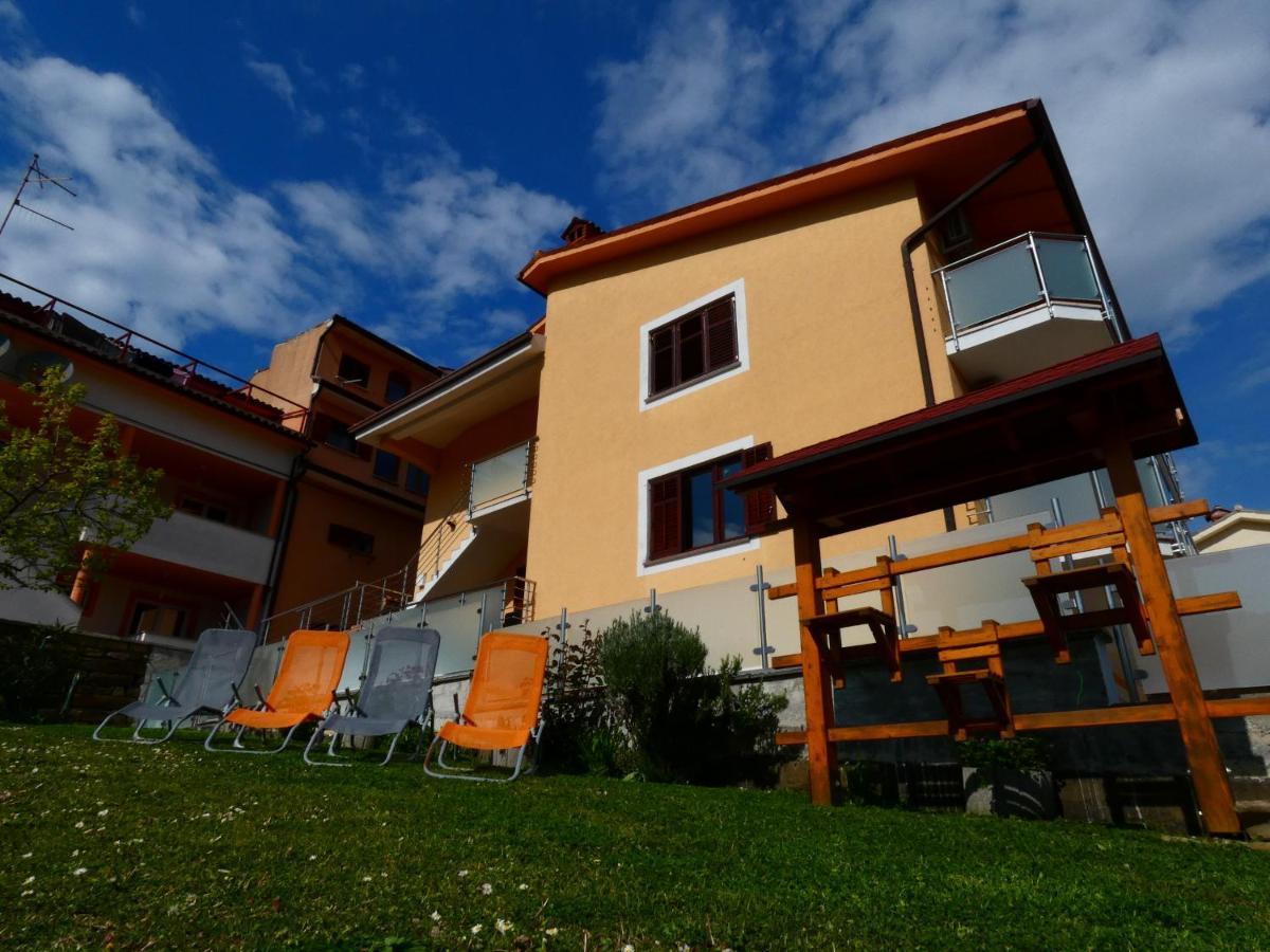 Apartment & Olive Oil Valuma Koper Exterior photo